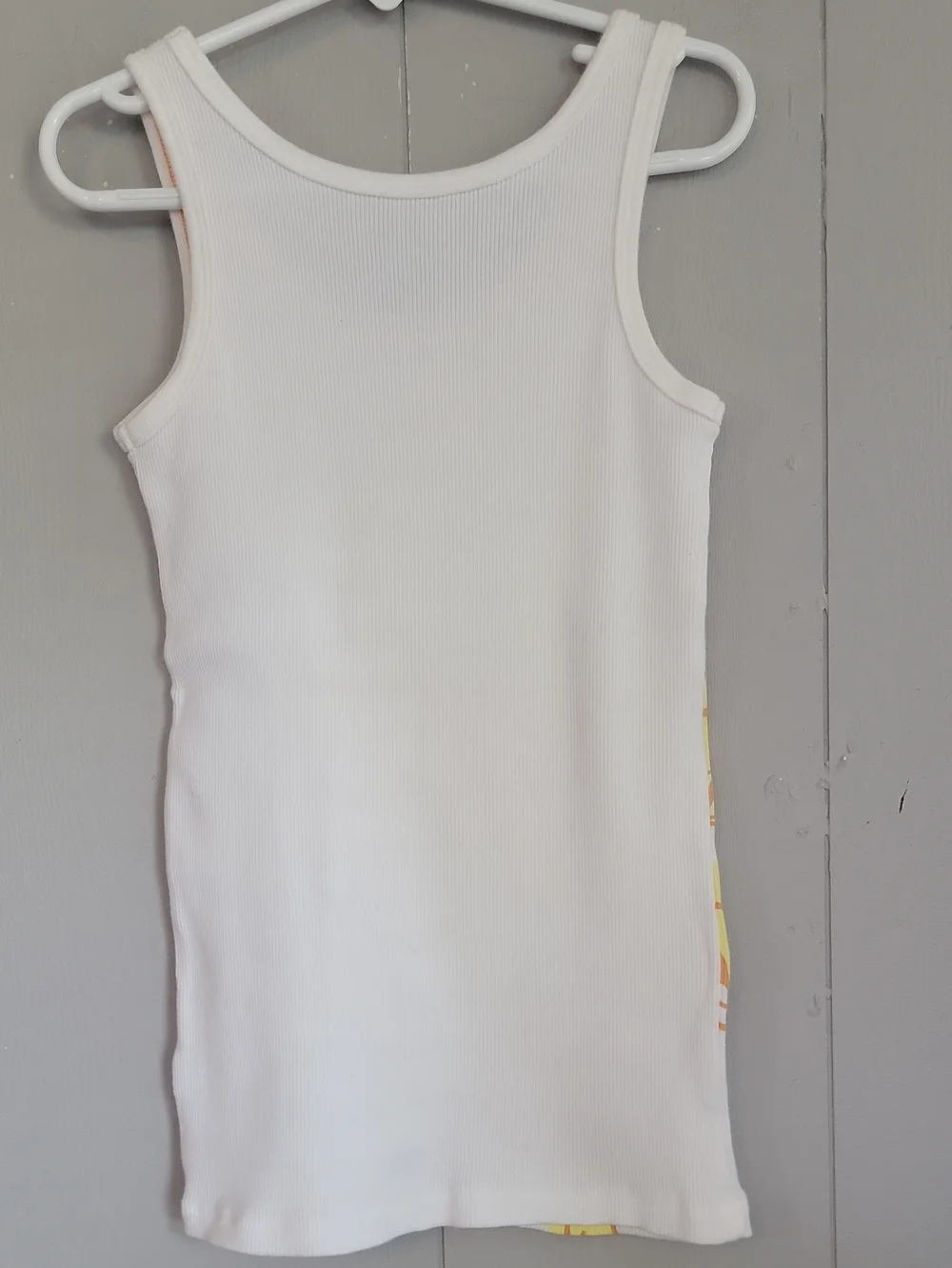 🌴 NWOT Old Navy Girls White Tank Top With Yellow Sunflower, Size M